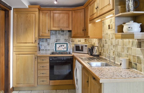 Scarborough Cottage | 1 bedroom accommodation in High Yedmandale near West Ayton