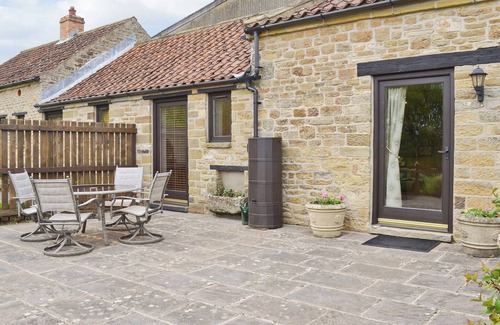 Scarborough Cottage | 1 bedroom accommodation in High Yedmandale near West Ayton