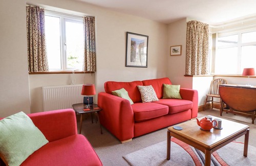 Llanarmon Dyffryn-Ceiriog Cottage | Cabin ∙ 3 bedrooms ∙ 5 guests