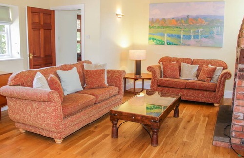 Ludwel Cottage | Cabin ∙ 2 bedrooms ∙ 4 guests