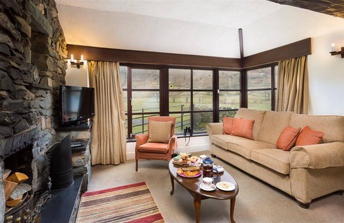 Keswick Cottage | Cabin ∙ 2 bedrooms ∙ 4 guests