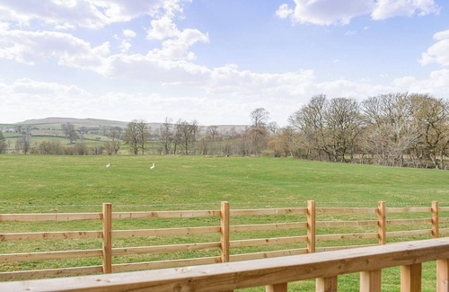 Smardale Cottage | It’s a Shepherds Hut underneath with the size and comforts of a pod on top.