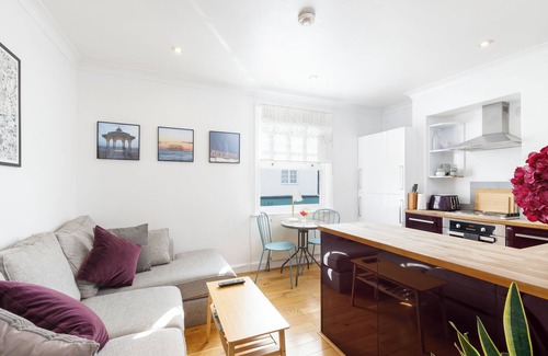 Brighton City Centre Apartment | Trendy Central 1 Bed Flat with Roof Terrace