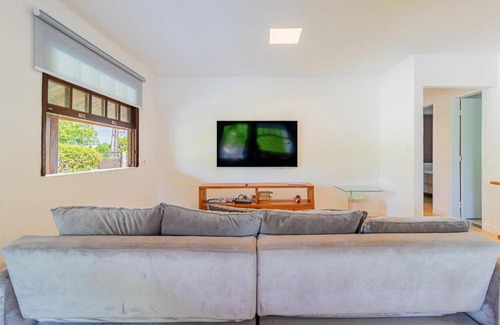 Guarajuba House | GB77 Great House 5/4, Pool and Barbecue