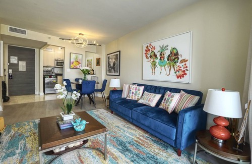 East Fort Lauderdale Hotel | GC Secret Blending a combination of ecclectic and luxury.