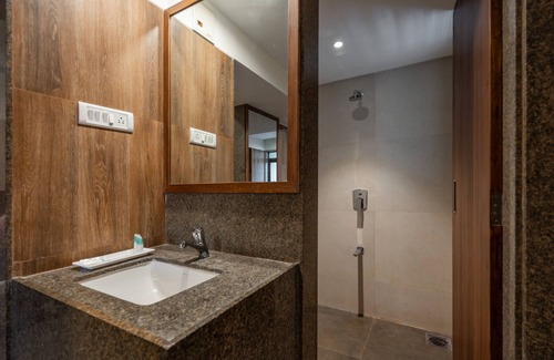 Mira Road East Hotel | GCC Sonal Apartments