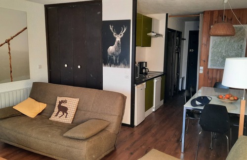 Villard-de-Lans Apartment | Gd studio 38m2, tt comfort, well equipped, balcony10m2 at the foot of the slopes.