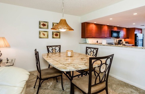 Marco Island Condo | Gdvw411 - 2 Bed Condo On South End Close To Beach