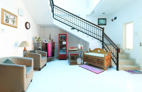 Losari House | Ge JacMart Homestay