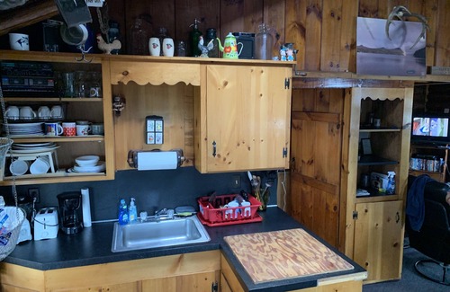 Orleans Cabin | Gebhardt Getaway - Charming LAKEFRONT Cottage on Lake Willoughby