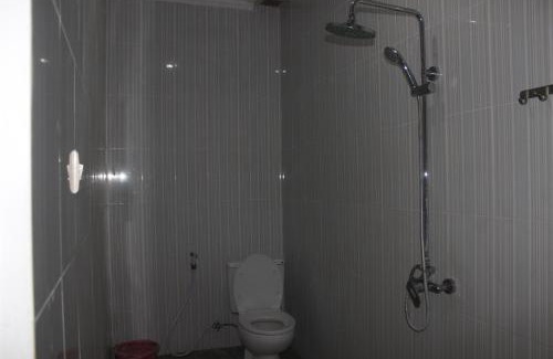 Batu Bolong House | Gedul Homestay
