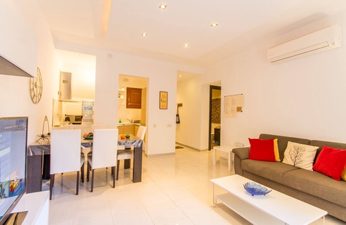 Ghajnsielem House | Gee9Teen Gozitan villa, Pool & Whirlpool, Mġarr Gozo, Malta