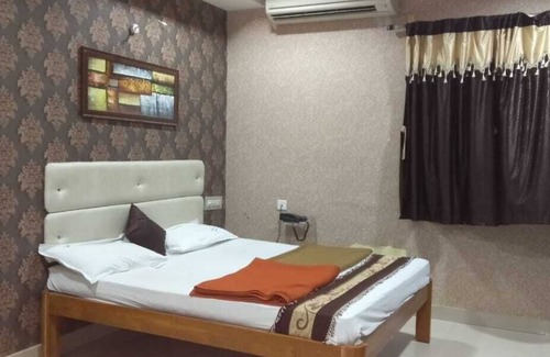 Anantapur Hotel | Geetha Residency