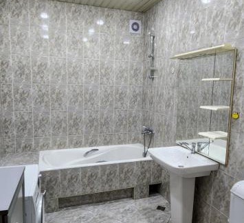Old Boulevard Apartment | Gelahouse