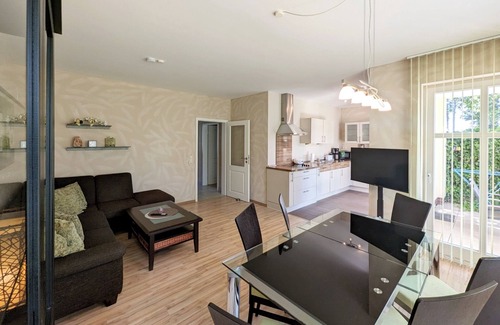 Koelpinsee Apartment | Gemütlich, Liebevoll Eingerichtete, 65qm Große, Ferienwohnung für 4 Personen