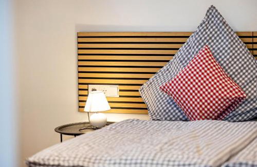 Reutlingen Apartment | Gemütlich Privat Zimmer