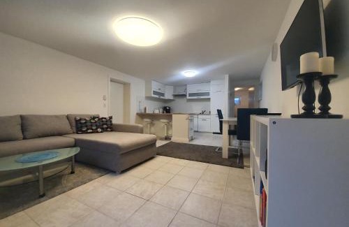 Bordesholm Apartment | Gemütlich ruhig und zentral durch Bahnhof