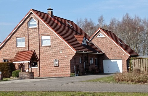 Spetzerfehn Apartment | Gemütliche Ferienwohnung am Kanal im Herzen Ostfrieslands