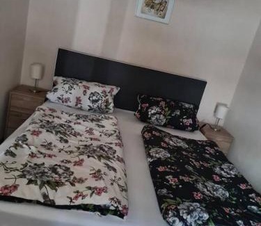 Elgersburg Apartment | Gemütliche Ferienwohnung am Waldrand