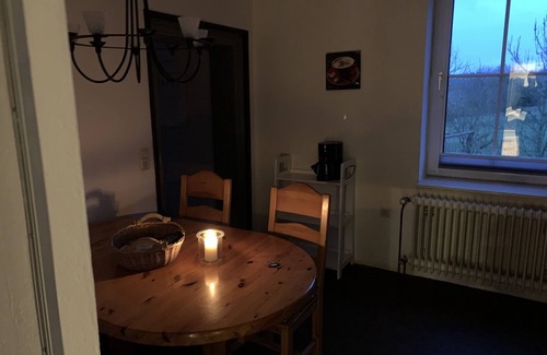 Netze Apartment | Gemütliche Ferienwohnung auf Ehemaligem Bauernhof am Edersee