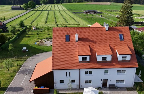 Unterallgau Apartment | Gemütliche, Neue 100m2 Ferienwohnung mit Privater Sauna
