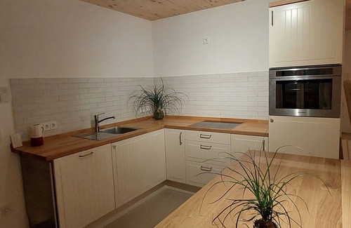 Kraftisried Apartment | Gemütliche Neue Wohnung in Altem Bauernhof im Ostallgäu
