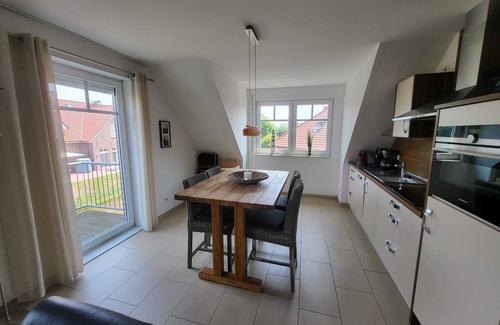 Greetsiel Apartment | Gemütliche Wohnung Grachtenidyll OG an den Greetsieler Grachten