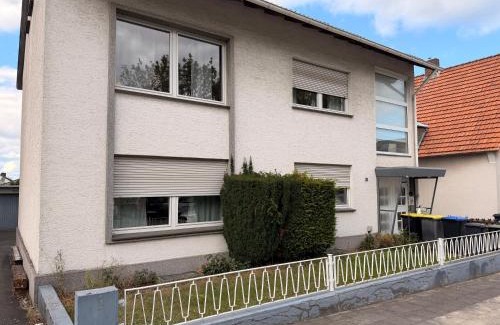 Kernstadt Apartment | Gemütliche Wohnung im Erdgeschoss in sehr zentraler Lage