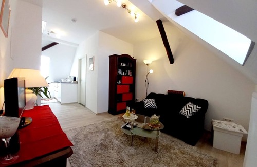 Hadamar Apartment | Gemütliche Wohnung mit Großem Garten