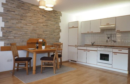Lohberg Apartment | Gemütliches 2-Zimmer-Appartement mit Südbalkon für bis zu 4 Personen