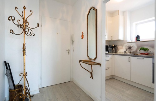 Westerland Apartment | Gemütliches 2-zimmer App. mit Meerblick, Strandnah, 2 Balkone, Stellplatz, Wlan