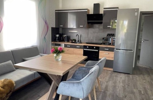 Huenfeld Apartment | Gemütliches Apartment mit Balkon in Hünfeld
