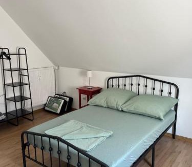 Hamm Apartment | Gemütliches Apartment mit Arbeitsplatz, Smart-TV, WLAN in Hamm Mark