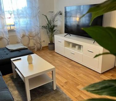 Magdeburg Apartment | Gemütliches Reihenhaus mit Terrasse