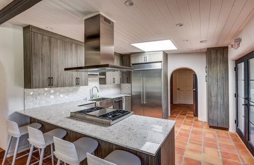 Taos House | Gem Hacienda - Taos, NM - Luxe Private Home -9 bedrooms- Sleeps 30 - Book Now!