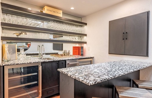 Taos House | Gem Hacienda - Taos, NM - Luxe Private Home -9 bedrooms- Sleeps 30 - Book Now!