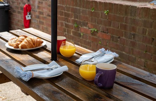 Portsmouth House | Gem of Southsea