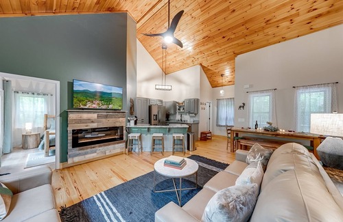 Sautee Nacoochee House | Gem of the Mountain – Cozy Cabin Retreat Near Helen & Unicoi State Park