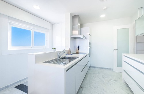 Benidorm Apartment | Gemelos 28-16D Deluxe Apartment Levante Beach