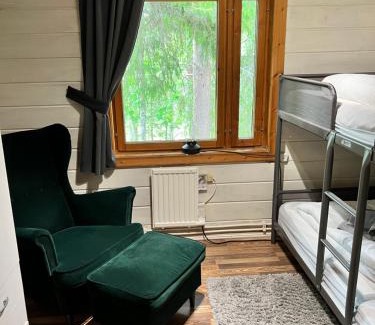 Arvidsjaur Municipality House | Gemuetliches Blockhaus im Wald