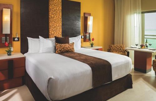 Villa Juarez Resort | Generations Riviera Maya Oceanfront Family Resort Catamaran, Water Park, All & More Inclusive