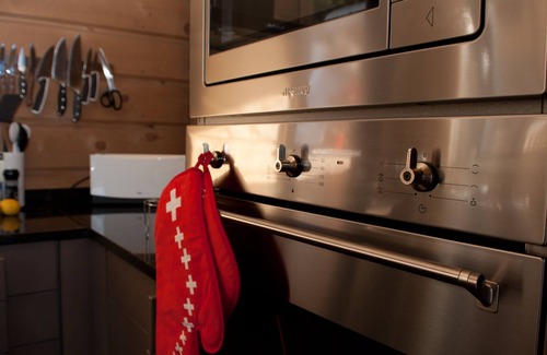 Vex Ski Chalet | Generous accommodation in this superior family chalet with panoramic views