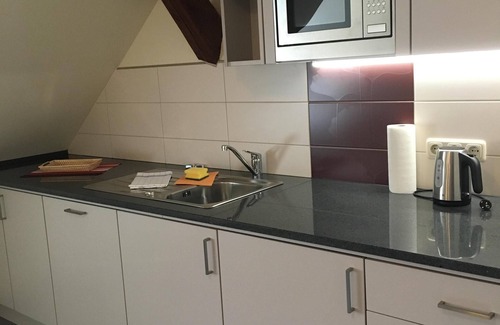Mobschatz Apartment | Generous, fully equipped Apartment for max. 4 pers. (2-3 adults and 1-2 children)
