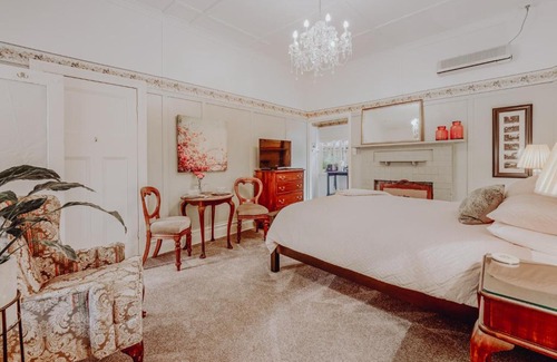 Cowes House | Genesta House