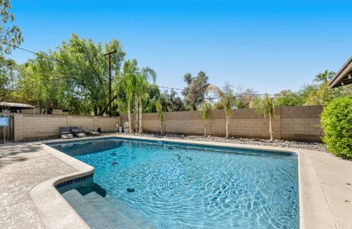 Tempe House | Geneva Drive Retreat
