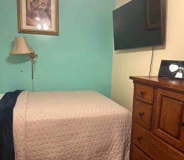 West Side Apartment | Genevieve’s comfort pad