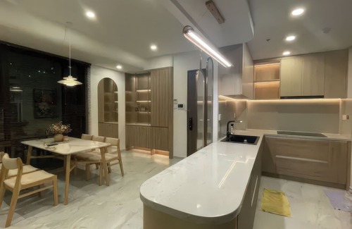 Phu My Hung Condo | Genius Saigon - Luxury Apt walk to SECC
