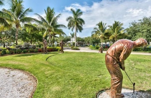 Naples Condo | Genoa Vacation Rental: Stylish 2-BR Condo with Golf & Lake Views. Resort-Style Pool, Hot Tub, and Easy Access to Championship Golf. Minutes from Naples Beaches, 5th Avenue S, and Marco Island