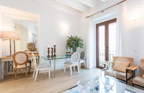 Museo Apartment | Genteel Home Julio César