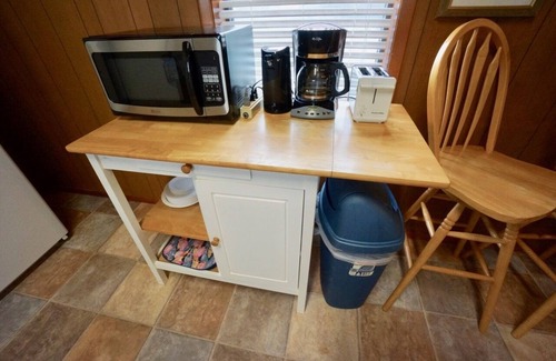 Port O Connor House | GENTLE BREEZE is Close to Beach in POC